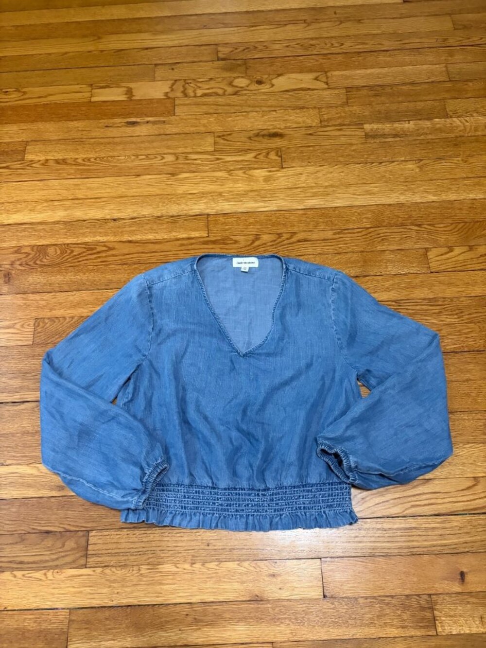 Cloth & Stone Anthropologie Womens Chambray Denim Peasant Top Blouse Sz Medium